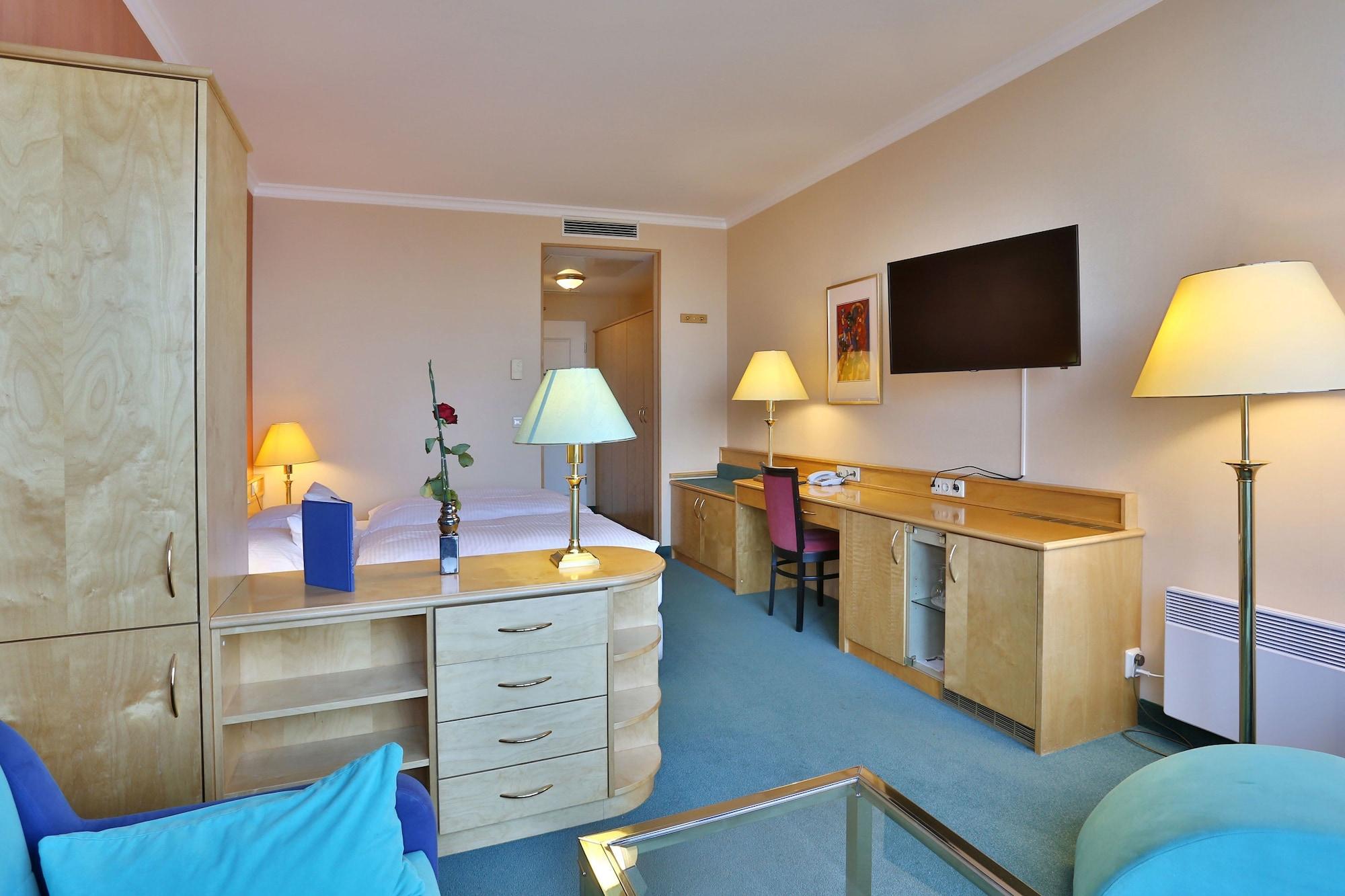 Hotel Kaiserhof Heringsdorf Екстер'єр фото