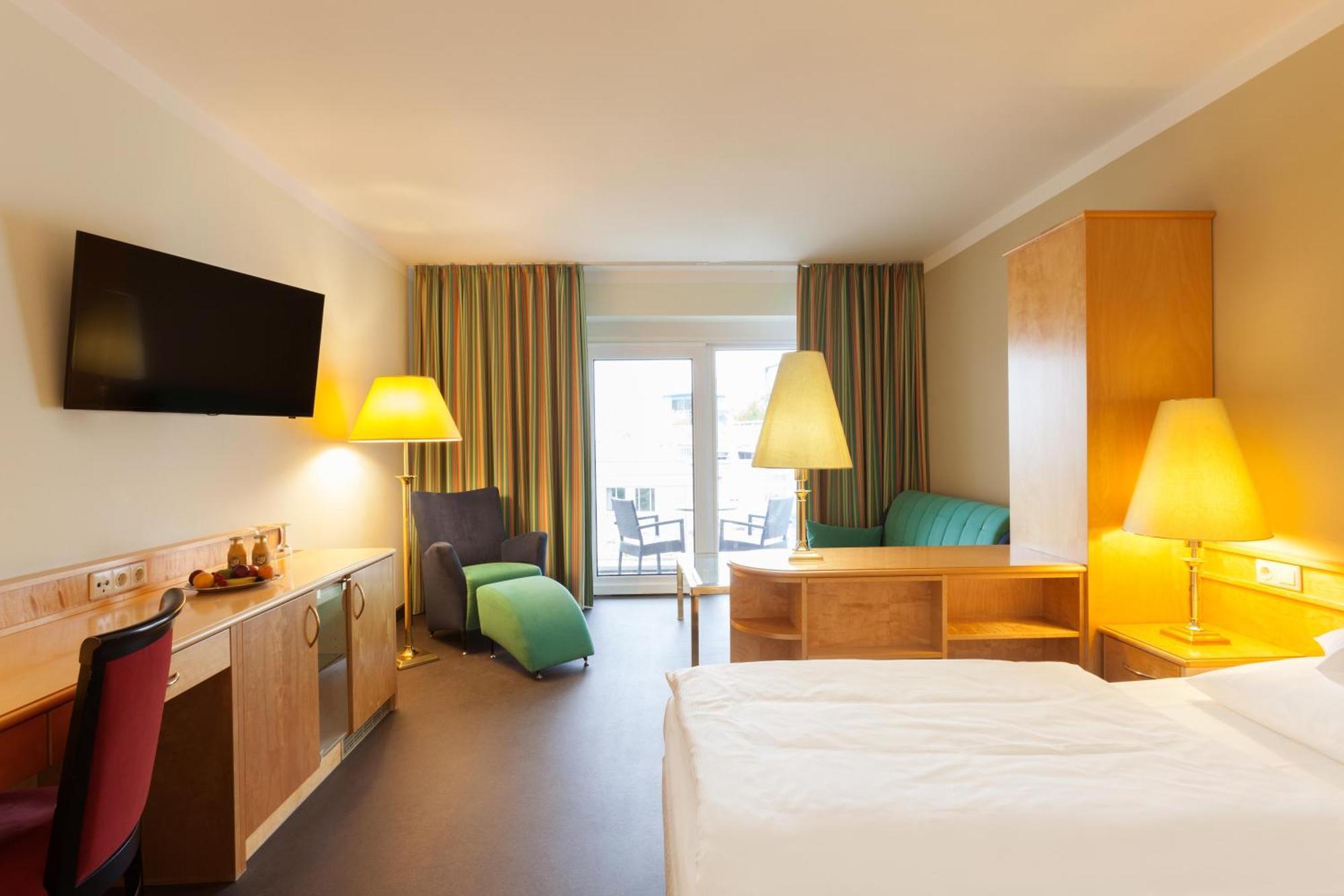 Hotel Kaiserhof Heringsdorf Екстер'єр фото