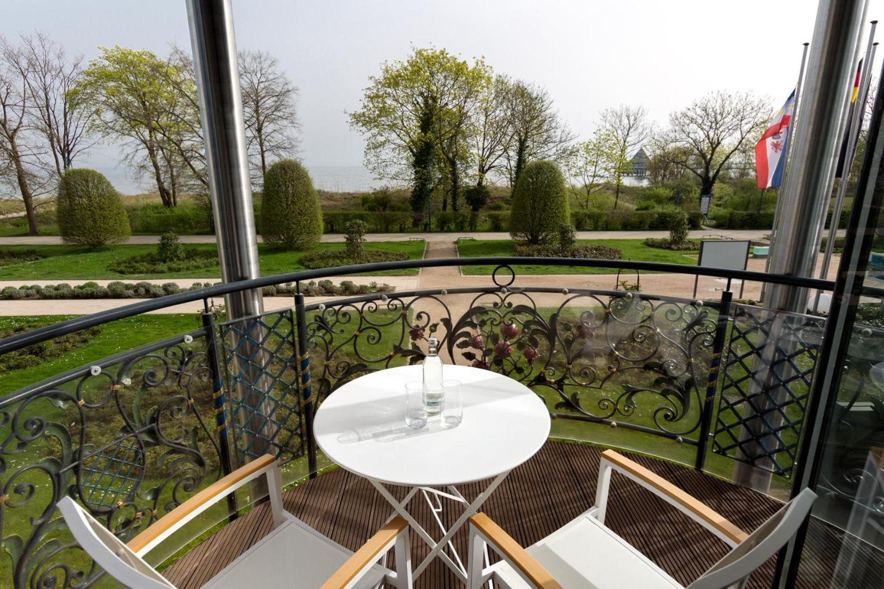 Hotel Kaiserhof Heringsdorf Екстер'єр фото